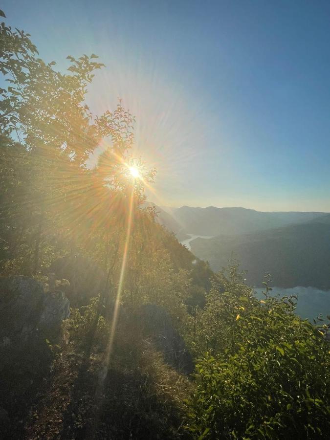 Tilia Cottage Banjska Stena Mitrovac Exterior foto